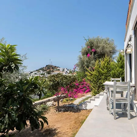 Sea View Flat With Terrace 3 Min To Beach فيلة غوموشْلوك